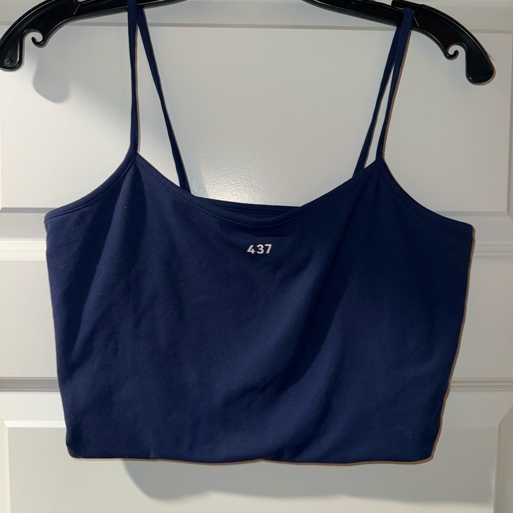 437 The Tank size L